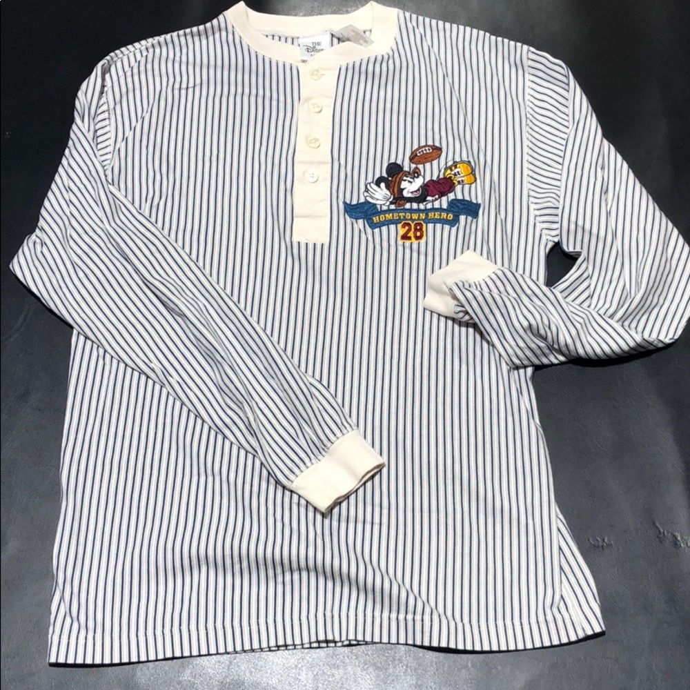 Vintage? MICKEY 1/4 button up shirt